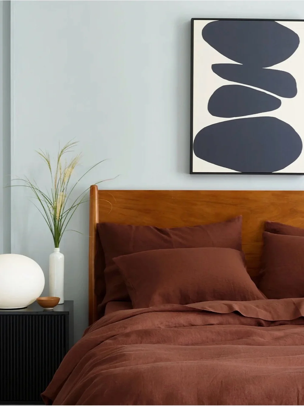 Full/Queen Bordeaux European Linen Duvet Cover - Retail $174